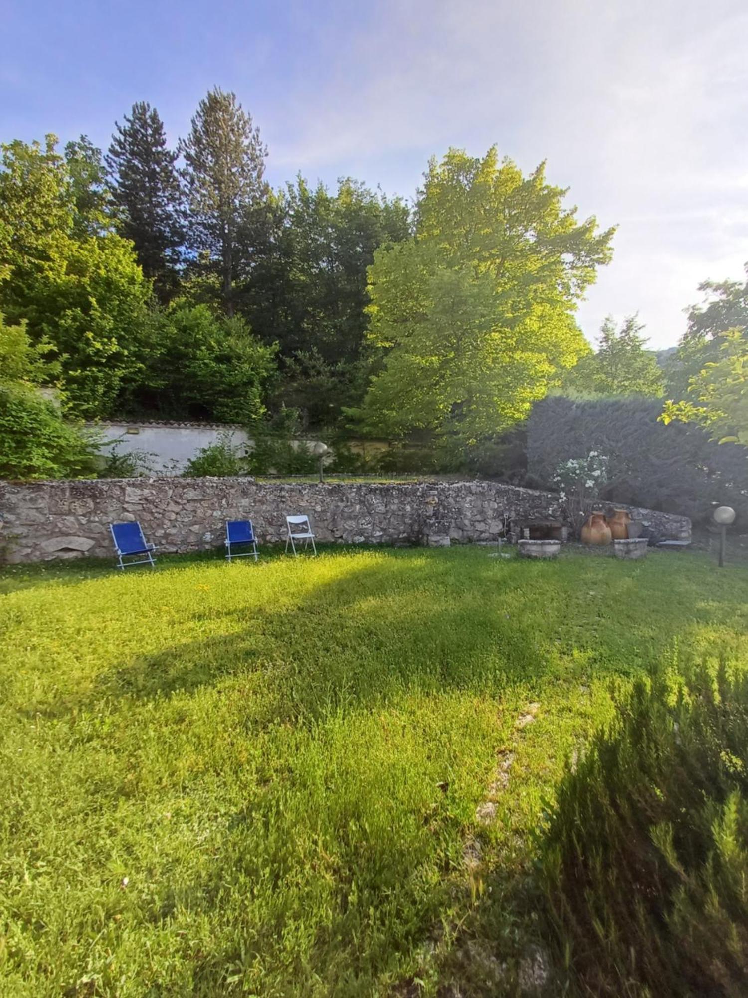 Villa Rosa Caporciano Exterior photo